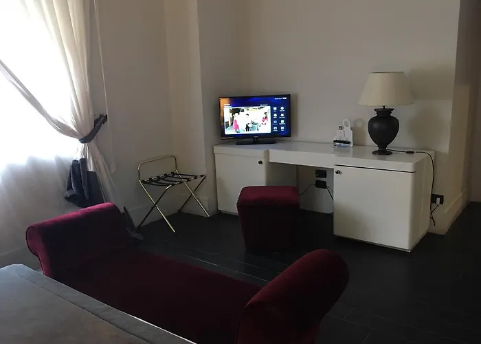 Hotel White House 4*